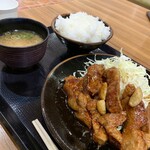 豚屋とん一 - とんテキ定食（並）　ニンニクも入ってスタミナ抜群(^^)