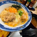 丼丼亭 - 親子丼並(玉子2個) 赤出汁付　