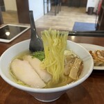 Ramen Nakazawa - 細くて縮れの強い麺