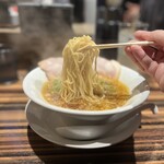 麺や轍 - 