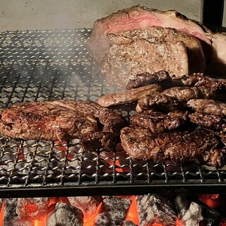 You can enjoy rare Argentine beef and carefully selected Wagyu beef!