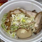 はな・3 - 料理写真:味玉チャーシューつけめん