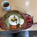 あんみつさん - 料理写真:なんと、みつ豆や栗がトッピングされてます♪