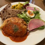 Cafe & Books Bibliotheque Fukuoka Tenjin - 