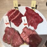 Jukusei Wagyu Yakiniku Aging Beef Omiya Ten - 