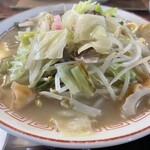 寿温泉食堂 - 具材は野菜中心で海鮮はないようです