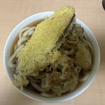 菅野製麺所 - 野菜天ぷら乗っけて食べました