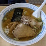 平野屋 - 料理写真:ラーメン　800円