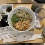 nana’s green tea Ruminesuto Shinjuku Ten - 鮭ととろろ昆布の柚子胡椒出汁茶漬け