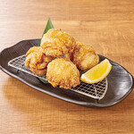 {Made with Awajishima seaweed salt} Delicious salted Karaage (4 pieces)