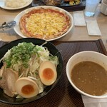 Gusto Chiba Onaridai Ten - ガス郎魚介つけ汁うどん　チャーシュー&煮卵付　950円