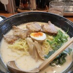 Ramen Hongotei Efu Shichikusa Ten - 