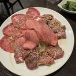 焼肉 頃場 - 