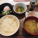 すき家 - まぜのっけごはん朝食（小）