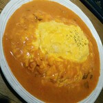 Hello Egg Setoguchiten - スパイシーが効いたカレーでチーズが入ってます中は白米です