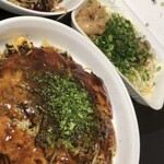 Hiroshima Okonomiyaki Teppanyaki Yuchan - 