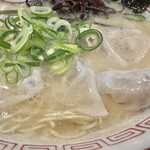 長浜ラーメン フクフク - ワンタンメン