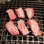 Kuroge Wagyu Nikusho Ichie Hontei - ☆厚切りタンを焼き焼き☆