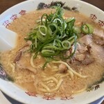 Rairai Tei Yokosuka Sahara Ten - こってりラーメン（850円）