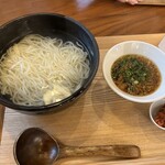 Masu Udon DEKETACHI Hayama - 