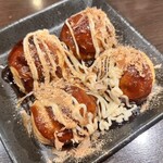 Tako Ya Shinbashi Ten - たこ焼き ソースマヨ4個418円