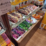 Okashi Goten Kokusaidori Makishi Ten - 