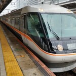 Kishimen Sumiyoshi Jei A Nagoya Eki 10 11 Bansen Homu Ten - しなの号、長野方面よりにあります