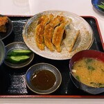 Yaeko San no Gyoza - 