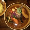 SOUPCURRY TREASURE - 定番！煮込みチキンレッグ