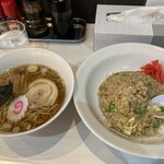 ラーメンハウス TARO - 料理写真: