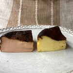 Cafe Barraca - いちごのバスチート　Burnt Basque Cheesecake 