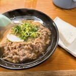 友泉 - 肉あげうどんとランチサービスのおにぎり