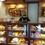 Chef ga Shiireru Bakery DISHES - 店内