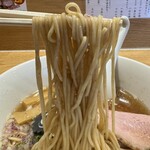 らぁ麺 はやし田 - 麺リフト