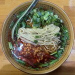 平野ラーメン 廣林店 - ストレート中太麺