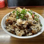 Okinawa Soba Saki - ジューシー　150円(後から混ぜるタイプか？)