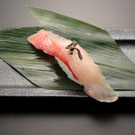 Tokyo Sushi ITAMAE SUSHI -PRIME- Ginza Six Ten - 江戸前金目鯛昆布〆