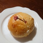 yachimata.bakery - 桜あんパン200円