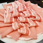 Ginza Shabuki Kuroge Wagyu Shabushabu Sukiyaki Senmon Ten Ginza Hon Ten - 