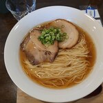 ラーメンは好きですか - 2024.04　醤油ラーメン　中盛り