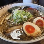 Menya Itsuki Mega Don Kihote Tomakomai Ten - 醤油ﾗｰﾒﾝ + 味玉 + 半ﾁｬｰﾊﾝ