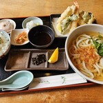 Okayama Udon Sugi Chaya Fukuwataribonten - 春セット