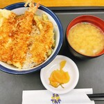 Ten-don Tenya Jujo Ten - 天丼（海老・イカ・キス・かぼちゃ・いんげん）＆味噌汁
                        お◯んこ付き560円