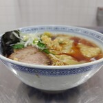 San'yo Ro - 生姜香る粗挽肉の雲呑麺