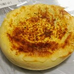 Hokuou Club Baro Totsuzi Ten - ゴーダチーズの焼きカレーパン139円