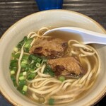 Okinawa Soba Senmon Ten Kikuturu Soba Hakata Ekiten - ソーキそば小