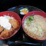 Menbo Soba Gen - イカフライ タレカツ丼セット860円