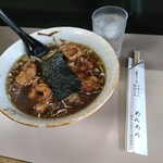 Menmen - から揚げラーメン¥750　バードアイアングル