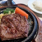 Steak House Rodeo - ロデオステーキディナー 2,500円、2オンスアップ +600円