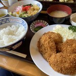 朝日屋 - チキンカツ定食+冷やし蕎麦